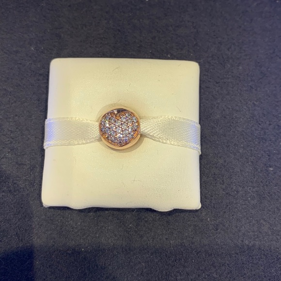 Genuine Rose Gold Tone Heart Pandora Clip with clear CZ stones - Picture 1 of 1